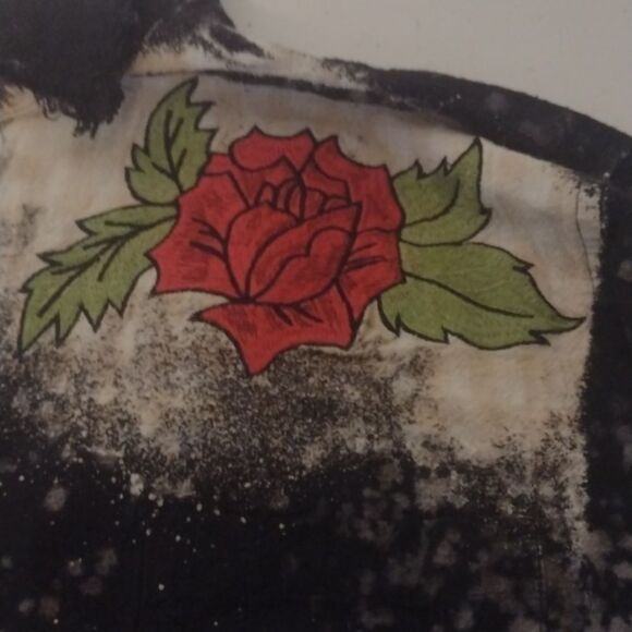 A rare bird handmade clothing flannel with roses embroidery size small medium - Picture 7 of 12